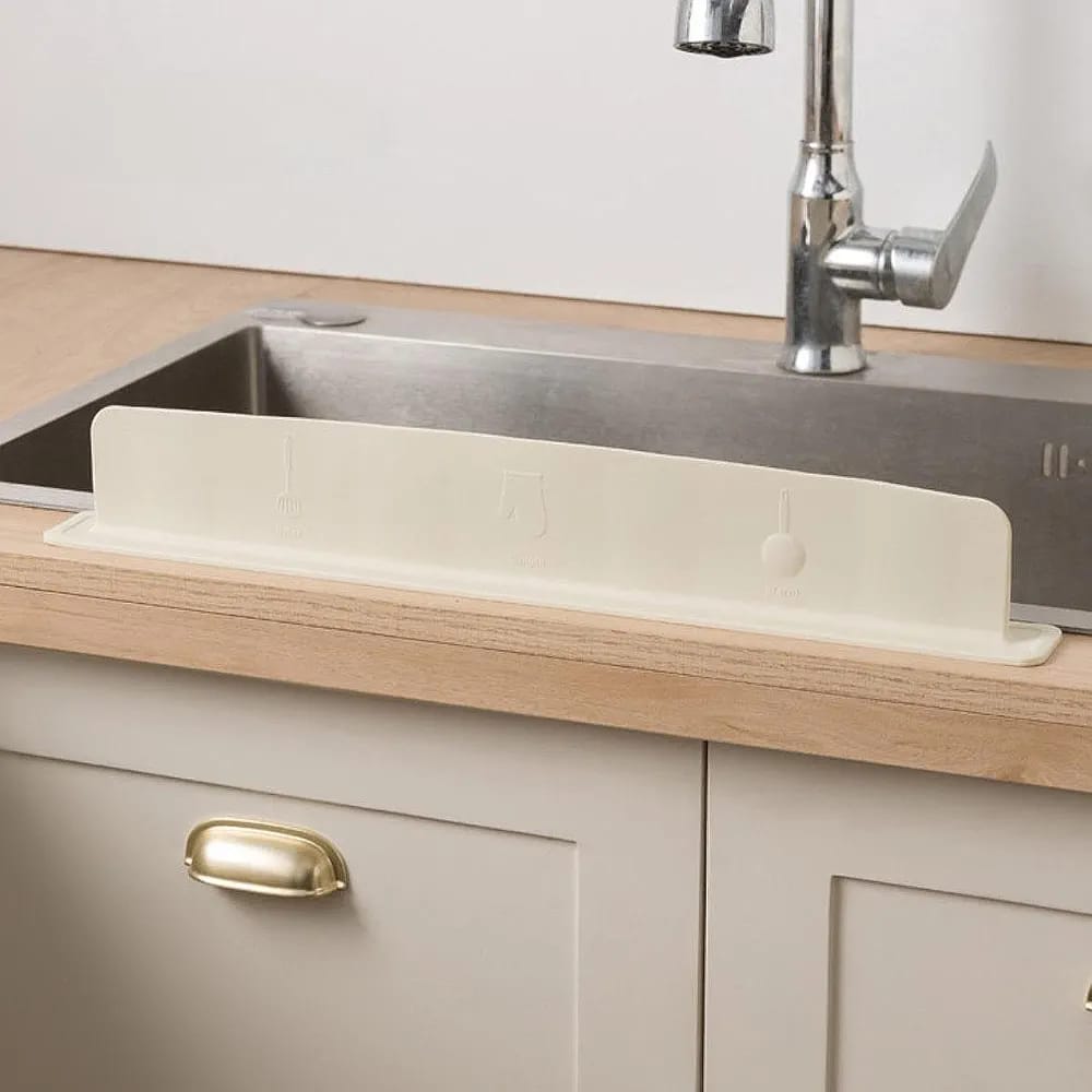 48cm Silicone Sink Splash Guard | Kitchen Sink Water Splash Protector for Countertop